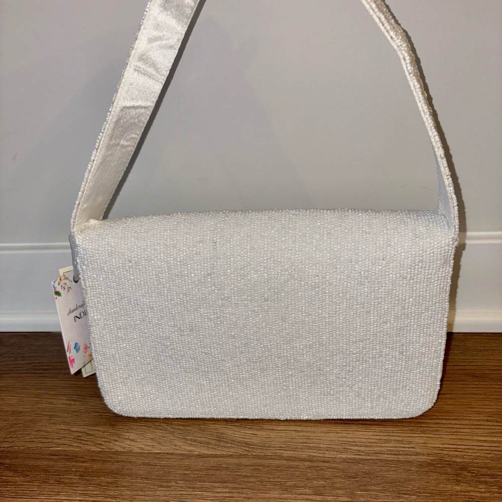 NWT VIRAL beaded passport /travel bag - Picture 5 of 6